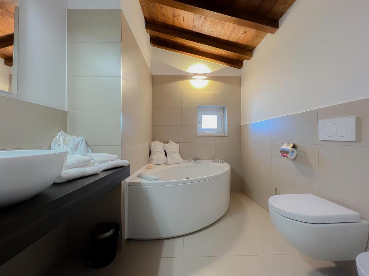 Tulliani Residenze Matera Bed & Breakfast ภายนอก รูปภาพ